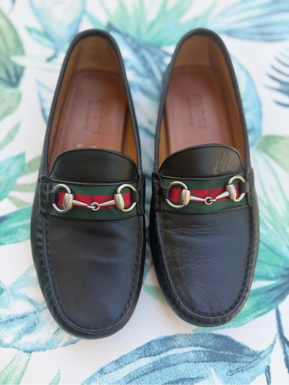 Gucci Black Leather Horsebit Loafers with Red and Green Web